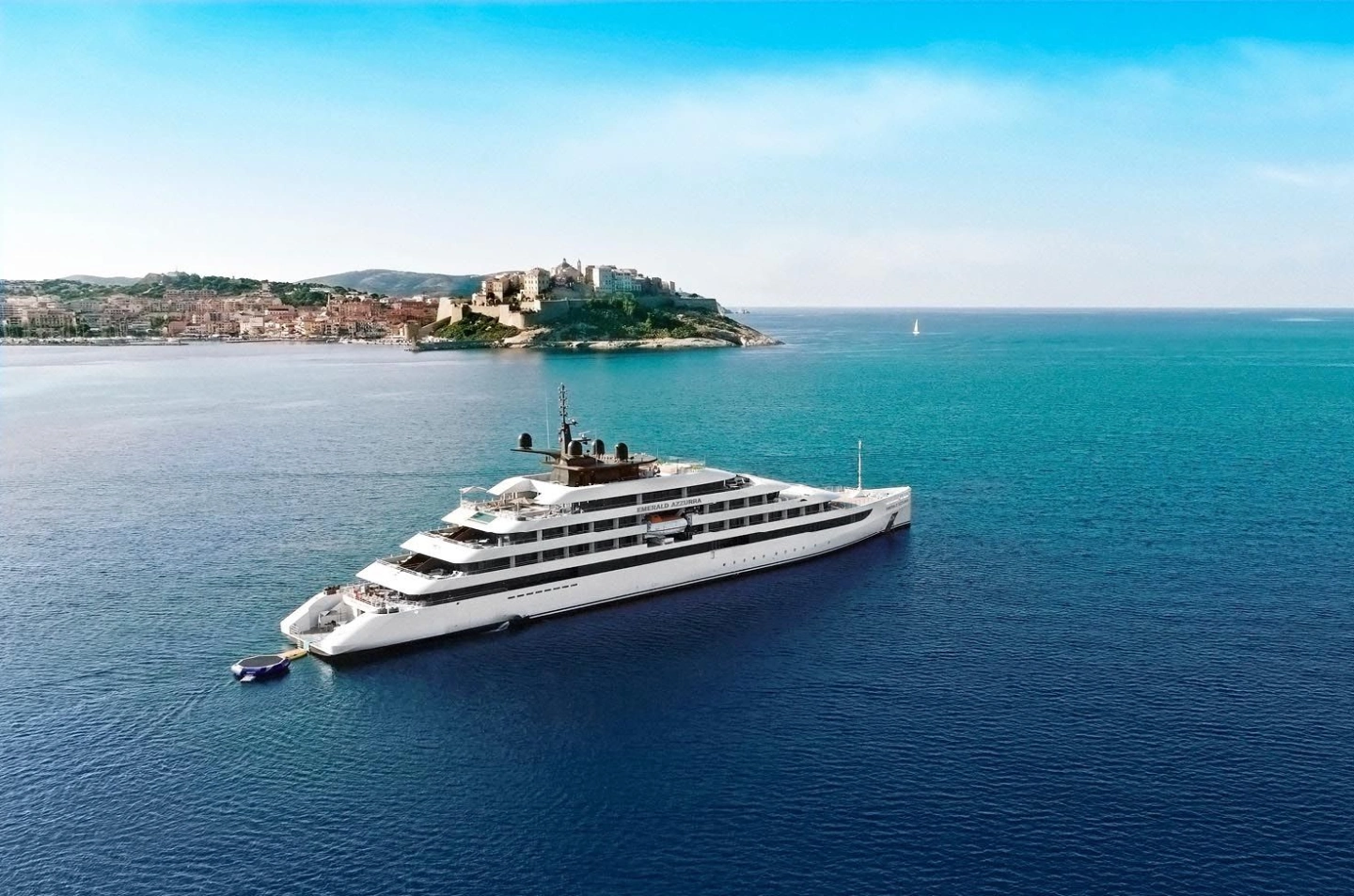 2028 Riviera Rendezvous